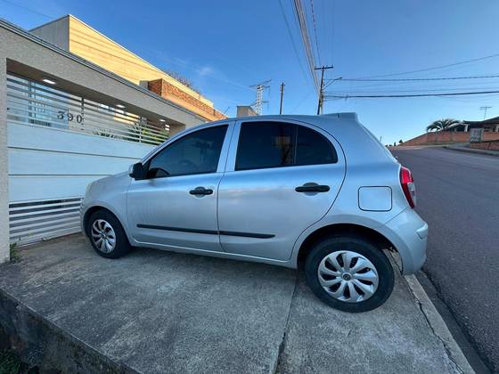 NISSAN MARCH 1.0 16V FLEX 4P MANUAL